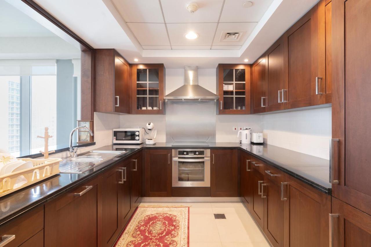 Fountain View Luxury: Downtown Dubai Apartment with Burj Khalifa Vista Exterior photo